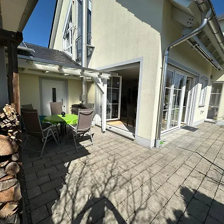 Escape By Lindenberg Apartment *