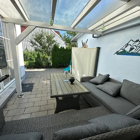 Apartman Escape By Lindenberg *